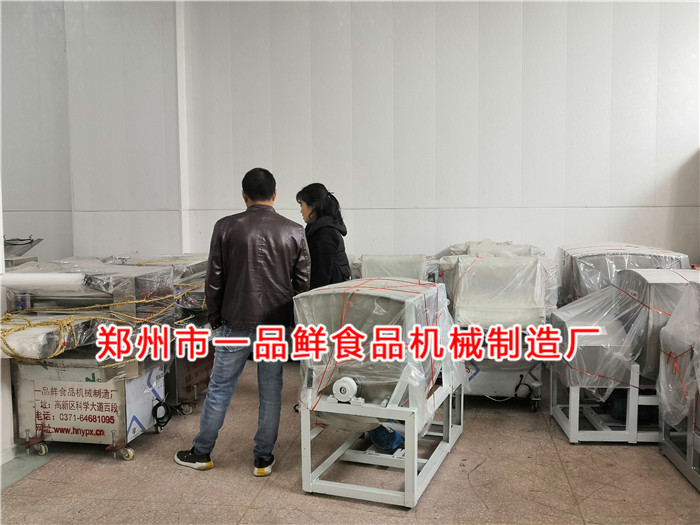 客戶考察一品鮮設備 客戶考察一品鮮設備